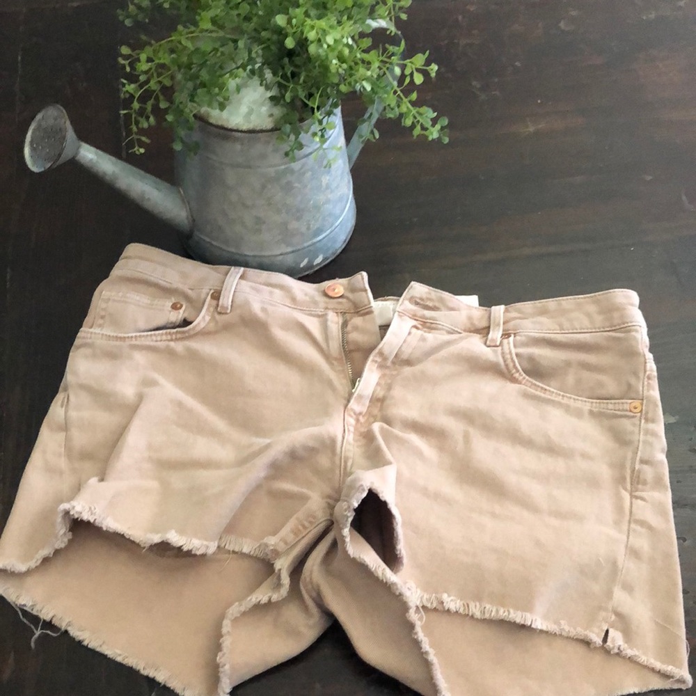 Cut off shorts